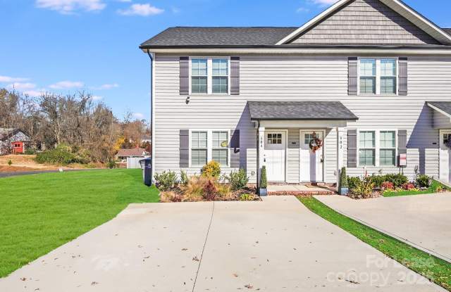 604 W 8th Street photos photos