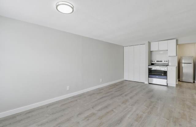 711 4th Avenue S Gallery 3