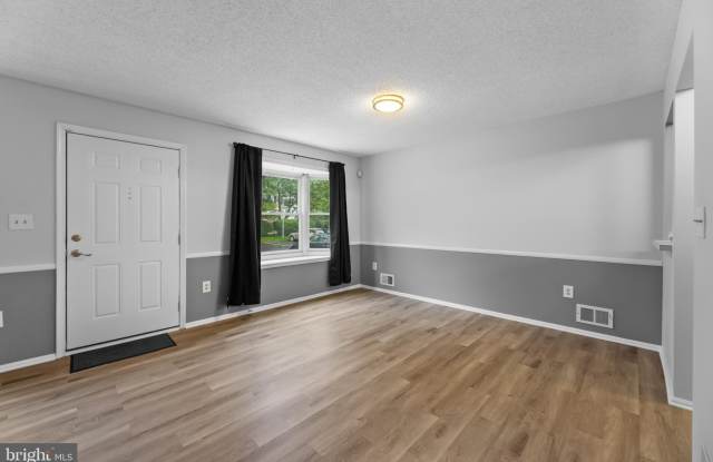 66 CHEVERNY Court Gallery 4