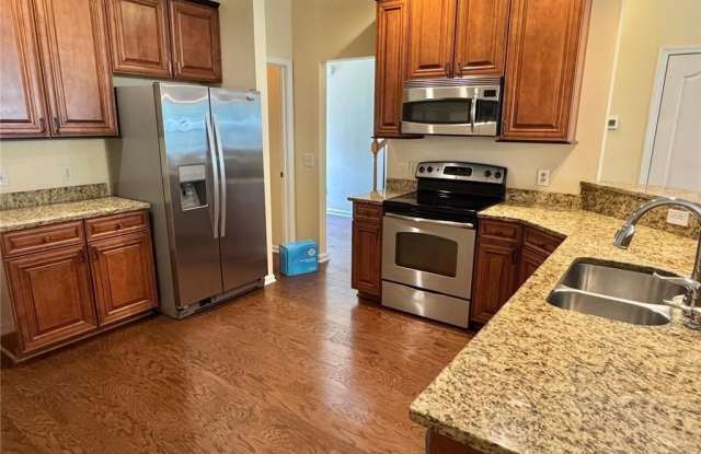 6418 Mossy Oak Landing Gallery 3