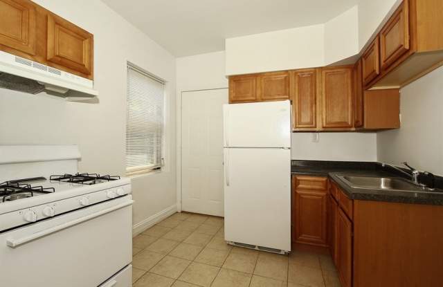 7800 S Michigan Ave photos photos