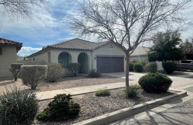 2333 W Alta Vista Rd - 2333 West Alta Vista Road, Phoenix, AZ 85041