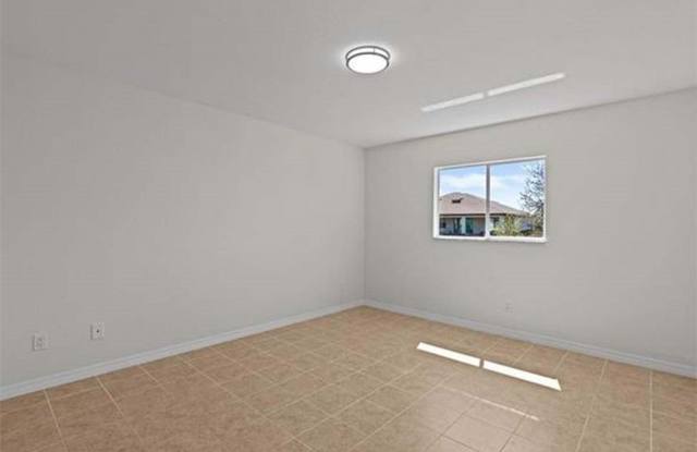 4303 26th Street SW Gallery 3