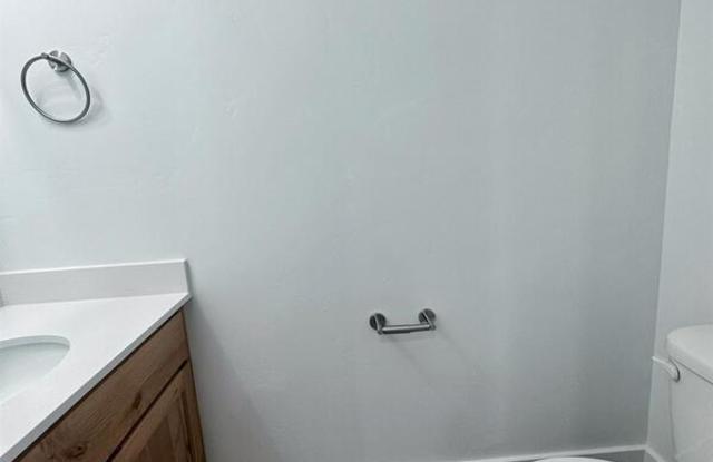 479 N 2900 W Gallery 1
