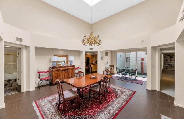 Rates Vary: $4,495 - $7,495 Gallery 4