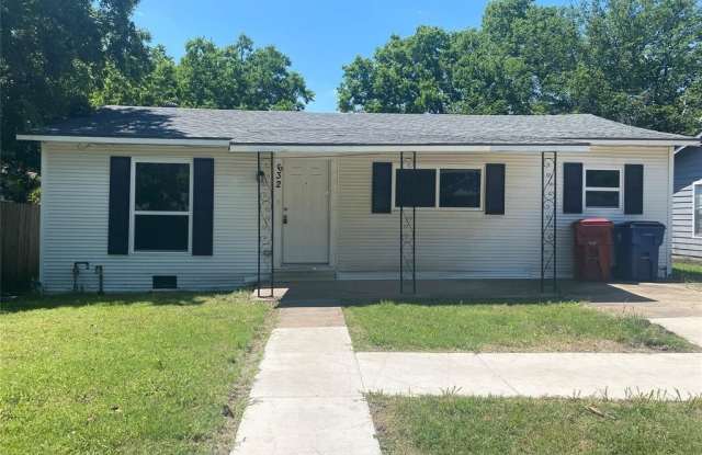 632 Nunnalee Avenue photos photos
