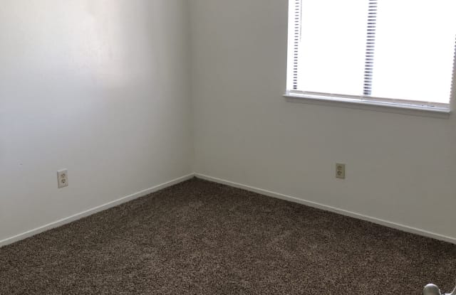 413 Stable Avenue - B - 413 Stable Avenue, Kern County, CA 93307