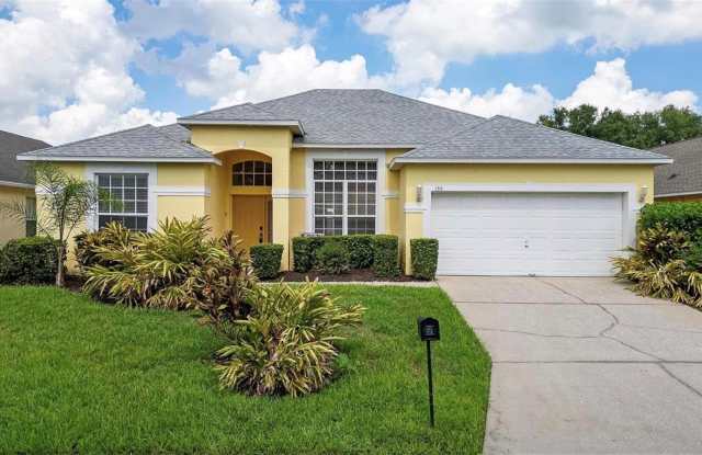 135 LANGHAM DRIVE photos photos