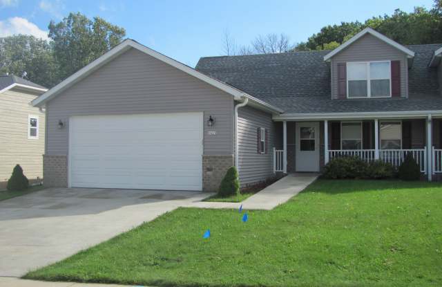 2425 Parkfield Dr photos photos