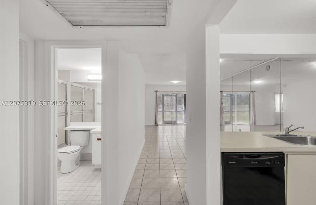 426 NE 210th Cir Ter Gallery 2