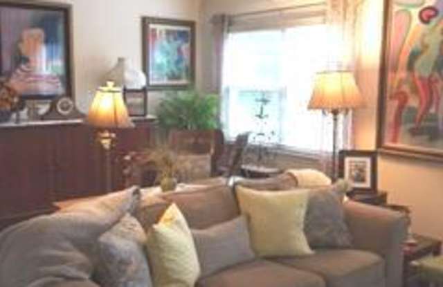 10407 COURTHOUSE DRIVE Gallery 3