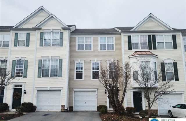 8517 Gateway Road - 8517 Gateway Road, Breinigsville, PA 18031