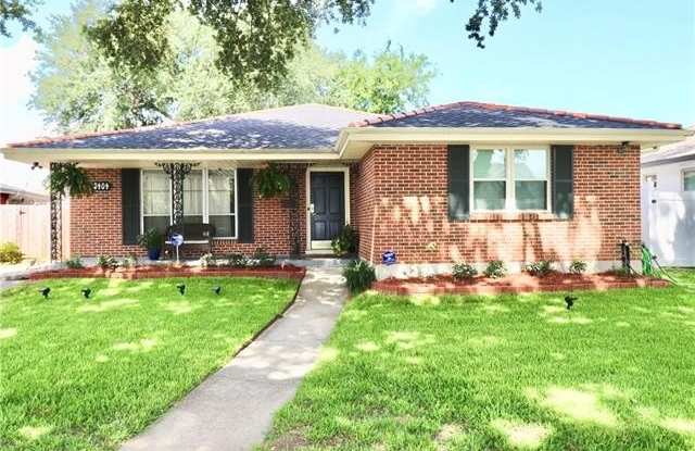 3404 FERRAN Drive photos photos
