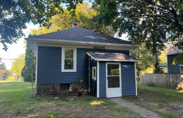 Two Bedroom One Bathroom Available in Battle Creek photos photos