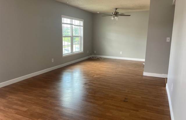 2215 Jonathan Drive Units A-D Gallery 3