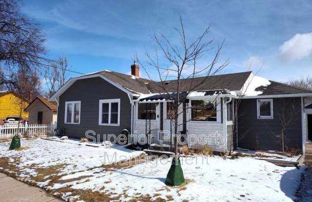 611 Seymour Ave photos photos