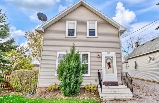 228 William Street - 228 William Street, Tonawanda, NY 14150