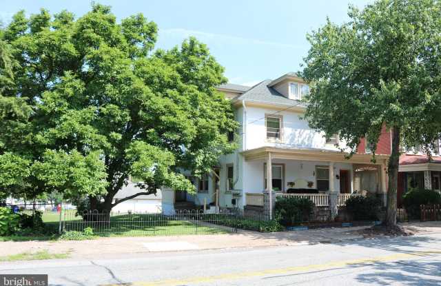 637 N CHARLOTTE Street unit: 1St Floor - 637 North Charlotte Street, Pottstown, PA 19464
