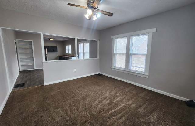 Charming 3-bedroom, 1-bath home with a bright living space, spacious bedrooms, and an easy-to-maintain layout. A perfect place to call home! photos photos