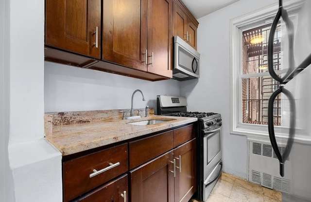 9411 Shore Rd Apt 2I Gallery 4
