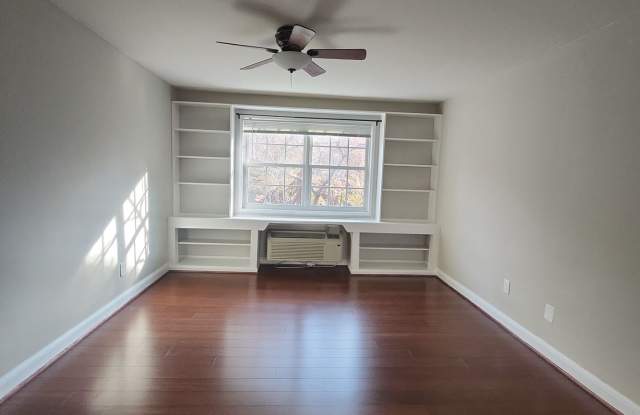 1726 W Abingdon Dr Gallery 4
