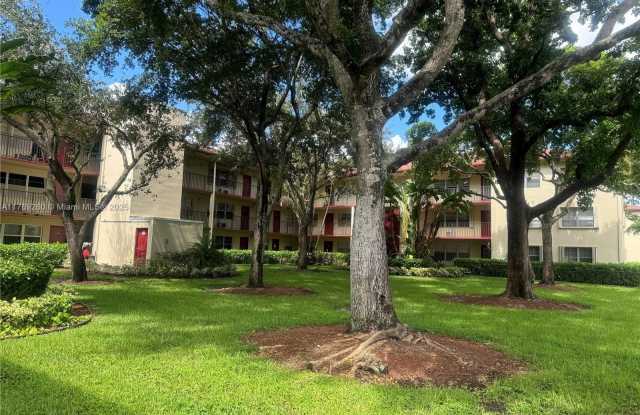 200 SW 132nd Way - 200 Southwest 132nd Way, Pembroke Pines, FL 33027