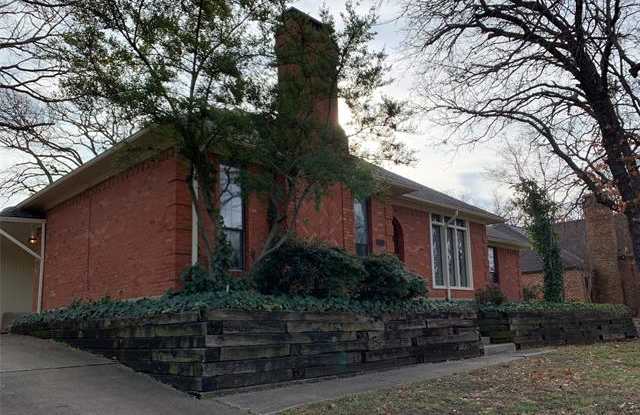 1204 Cross Bend Gallery 3