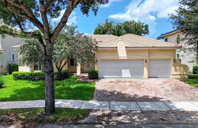 1971 SE 21st Ct Gallery 1