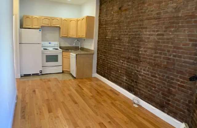 21 ADELPHI STREET - 21 Adelphi Street, Brooklyn, NY 11205