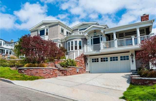 712 Pacific Avenue - 712 Pacific Avenue, Manhattan Beach, CA 90266