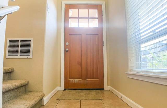 2114 Charlie Court Gallery 4