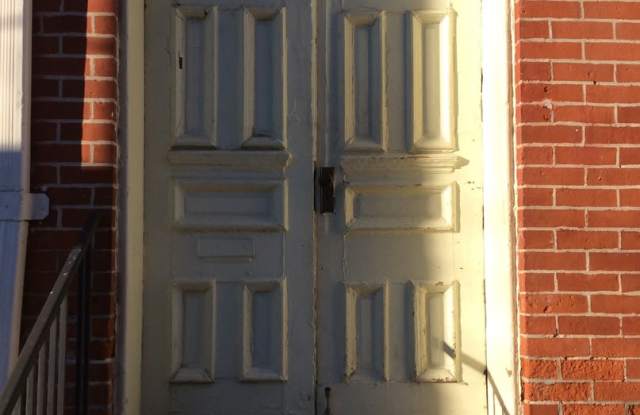 Spacious 2 Bedroom in Oldetowne East-York City SD photos photos