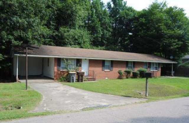 319 Russell Street - 319 Russell Street, Kannapolis, NC 28083