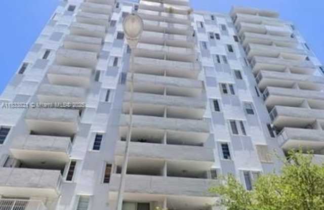 1331 Lincoln Rd photos photos