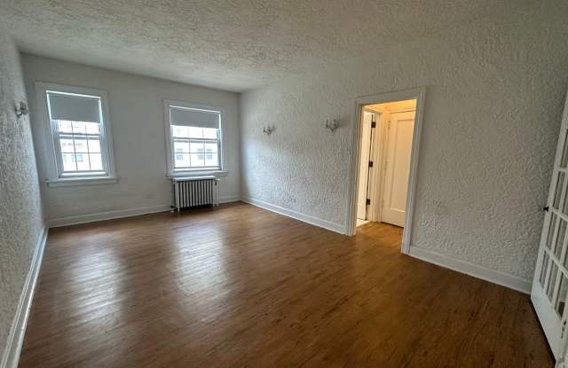 Bayard Manor photos photos