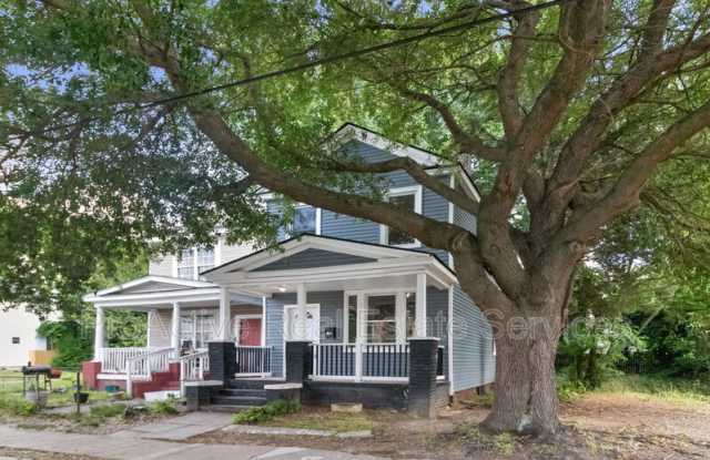 943 Washington Ave - 943 Washington Avenue, Norfolk, VA 23504 943 Washington Ave - 943 Washington Avenue, Norfolk, VA 23504