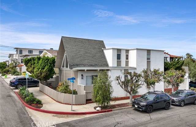 709 13th Street - 709 13th Street, Manhattan Beach, CA 90266