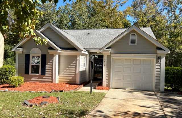 1/2 Month Off Special:   3 bed, 2bath with 1 car garage with many upgrades Gallery 1