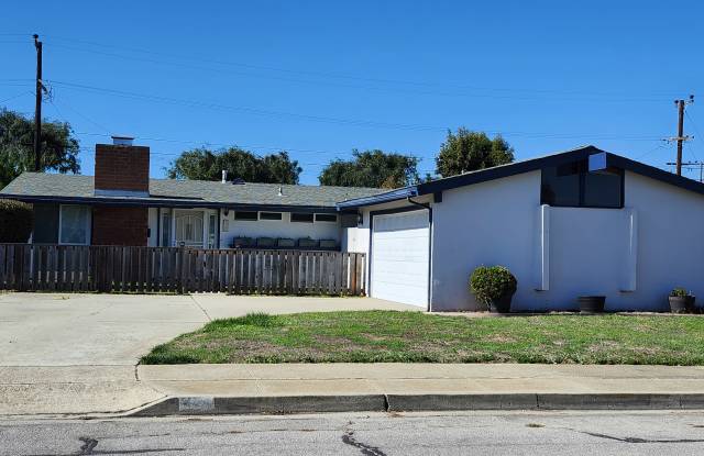 425 N Lupine St photos photos 425 N Lupine St photos photos