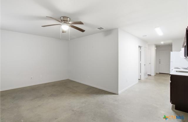 912 S 6th Street Gallery 4