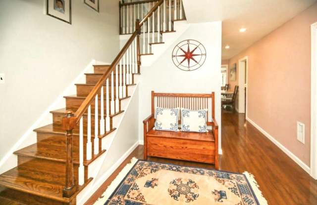 1120 CYMRY Drive Gallery 2