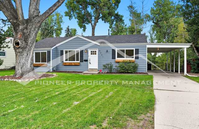Charming Home with Central AC and Washer/Dryer photos photos
