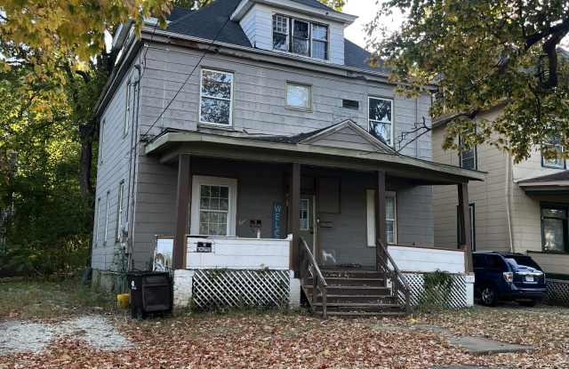 612 Morton St - 612 Morton Street, Peoria, IL 61603