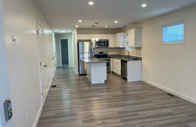 430 Ward Dr photos photos
