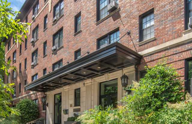 The Parkway Apartments Gallery 2