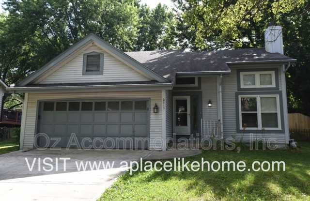 6815 N. Liberty St. - 6815 North Liberty Street, Kansas City, MO 64118
