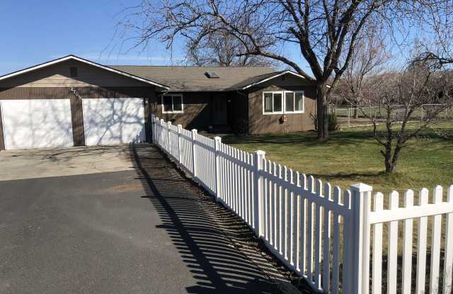 2705 South 79th Avenue photos photos