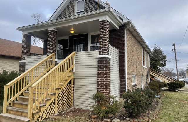 659 Freeland Avenue - 659 Freeland Avenue, Calumet City, IL 60409