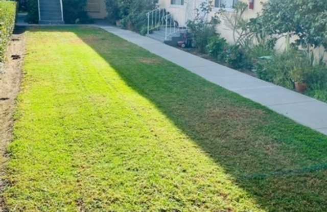 1 BEDROOM 1 BATH READY MOVE IN (DOWNSTAIRS UNIT) photos photos