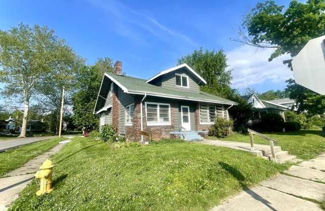 501 N Alameda Avenue photos photos